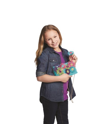 BOLSO DE MANO DE RAFIA CON FLORES